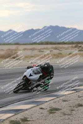 media/Sep-21-2025-Race Pace (Sun) [[98bf33ef95]]/Verified/5-Turn 15 Inside (930am)/